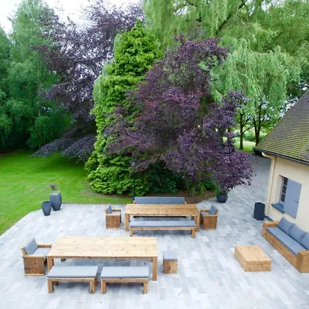 Holiday home Estaires, 5 Pieces, 10 Personnes - Fr-1-510-8