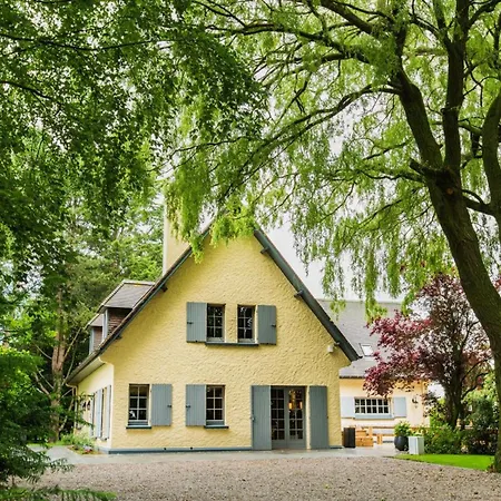 Elegante Avec Parc Arbore, Et Equipements Complets Pour 14 Pers. Dans La Campagne Flamande - Fr-1-510-8 Vakantiehuis *